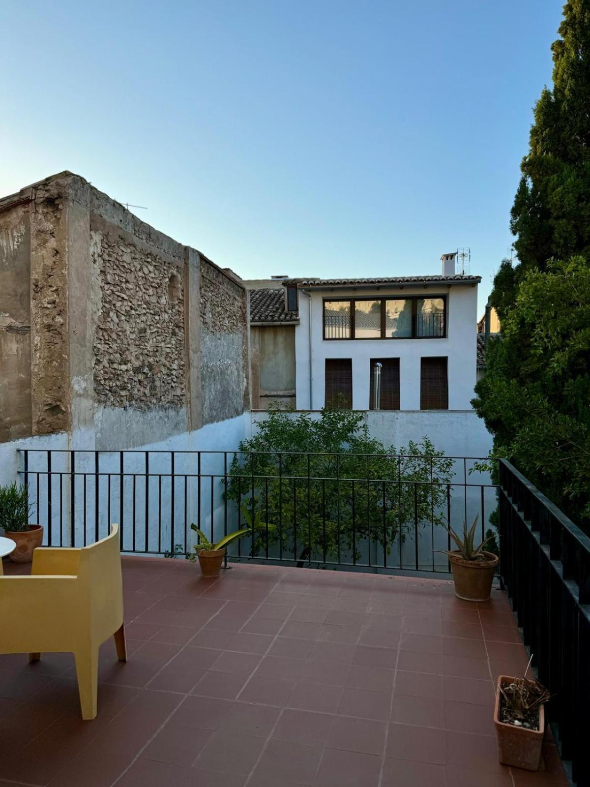 N28 Bed & Breakfast Xativa Bagian luar foto
