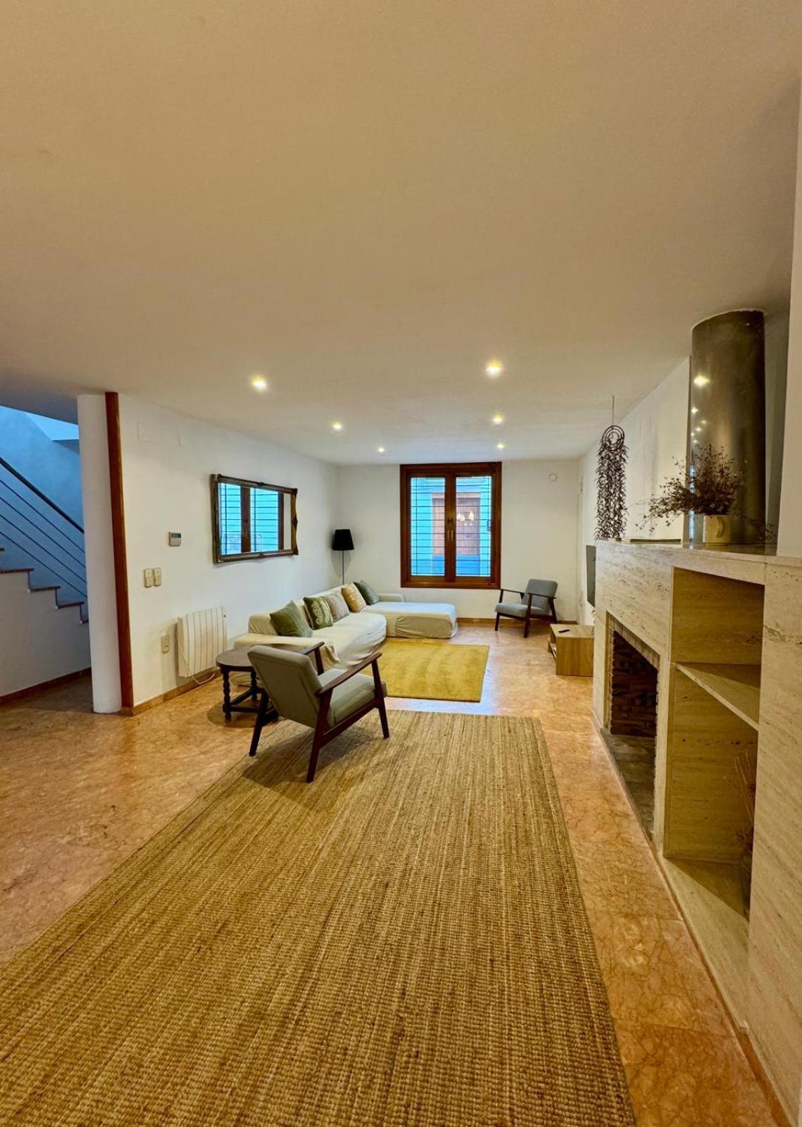 N28 Bed & Breakfast Xativa Bagian luar foto